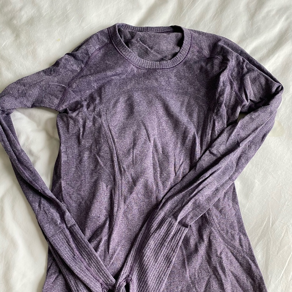 Swiftly Tech Long Sleeve Crew